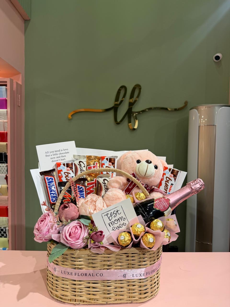 Choco Love Basket