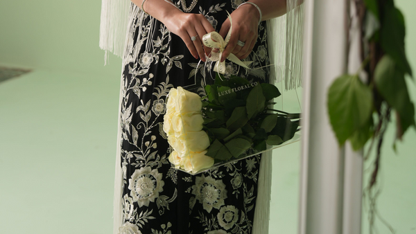 The Luxe Rose Carrier