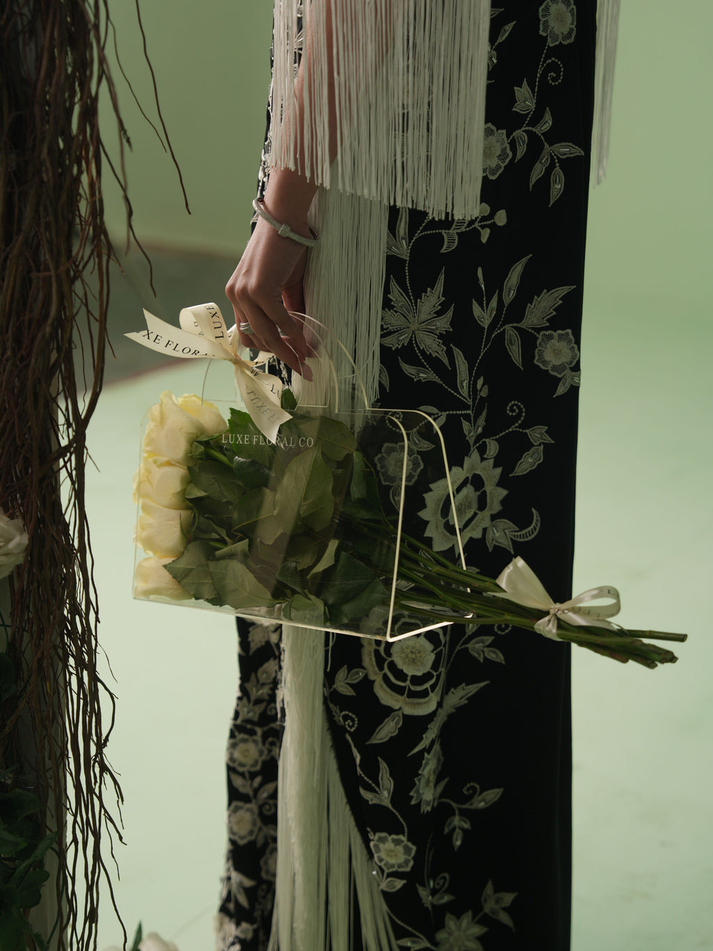 The Luxe Rose Carrier